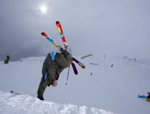 (Skier: TJ Schiller; Photo: Snow Park NZ)