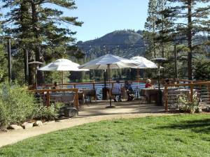 Summer dining on the deck of Lake Mary Cabin. (photo: Sugar Bowl Resort)