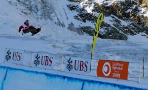 Spain's Queralt Castellet rides to victory Thursday in the World Cup halfpipe on the Allain Glacier in Saas-Fee, Switzerland. (photo: FIS/Oliver Kraus)