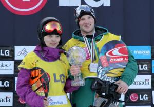 World Cup Halfpipe Champions Xuetong Cai and Janne Korpi pose with the Crystal Globe on Thursday in Stoneham, Quebec, Canada. (photo: FIS/Oliver Kraus)