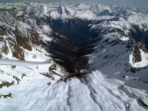 The upper Jumbo Valley (photo: Jumbo Glacier Resort)