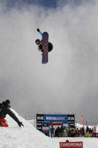 Vermont's Kelly Clark wins gold at the FIS Snowboard Halfpipe World Cup season opener on Sunday at Cardrona Alpine Resort in New Zealand. (photo: Winter Games NZ)