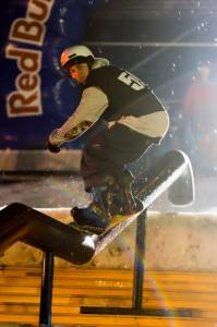 Rainy rail action Saturday night at the Parklife Invitational in Queenstown, New Zealand (photo: NZSki)