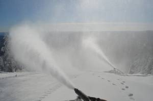 Upper mountain snowmaking continues today at Okemo (photo: Okemo Mountain Resort)