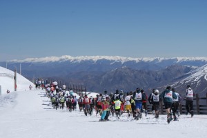 A 100m dash kicks of the start of the ski/snowboard leg of the Peak to Pub race at the top of New Zealand's Mt. Hutt. (file photo: NZSki)