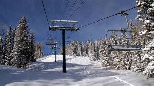 Fresh snowfall continued to coat Colorado ski resorts on Wednesday. (photo: CSCUSA)