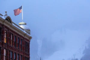 Snow falls on Aspen Mountain yesterday. (photo: Jeremy Swanson)