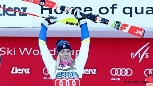 Sweden's Frida Hansdotter celebrates her first World Cup victory of the season in Tuesday's slalom in Lienz, Austria. (photo: FIS/Agence Zoom)