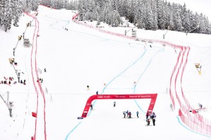 Sunday’s downhill was cancelled after more than 50cm of snow fell in Crans Montana, Switzerland. (photo: Getty Images/Agence Zoom-Vianney Thibault)