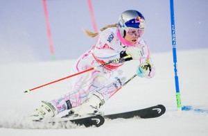 Lindsey Vonn competes at the FIS Ski World Cup city event in Stockholm on Tuesday night. (photo: Getty Images/AFP-Jonathan Nackstrand)