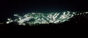 Night skiing at Camelback. (photo: Camelback Mountain Resort)