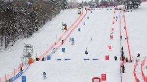 Athletes train on the World Cup moguls course at Tazawako Ski Resort in Japan. (photo: FIS)