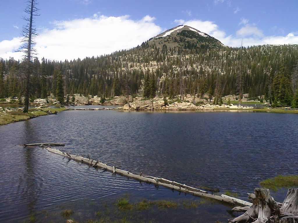 01 Island Lake 2009-07-03.jpg