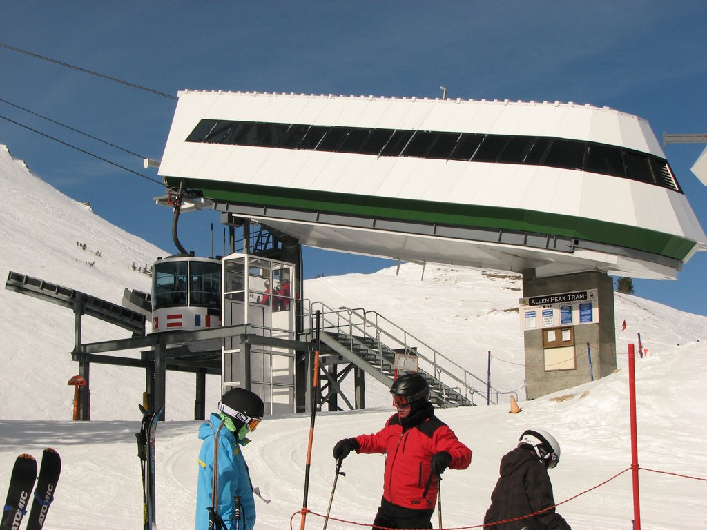 02_snowbasin_trambase_090117.jpg