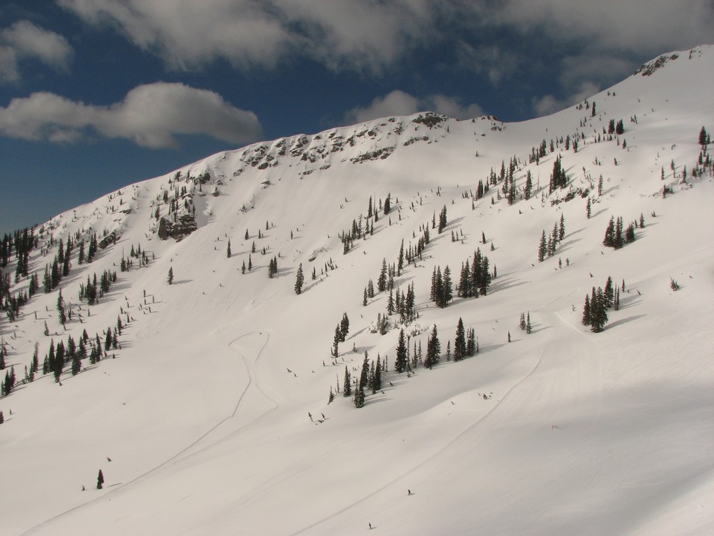 02_snowbird_sundaycliffsandbookends_110524.jpg