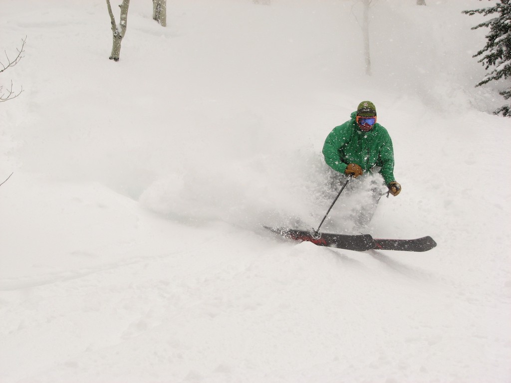 07 snowbasin skidog 100406.jpg