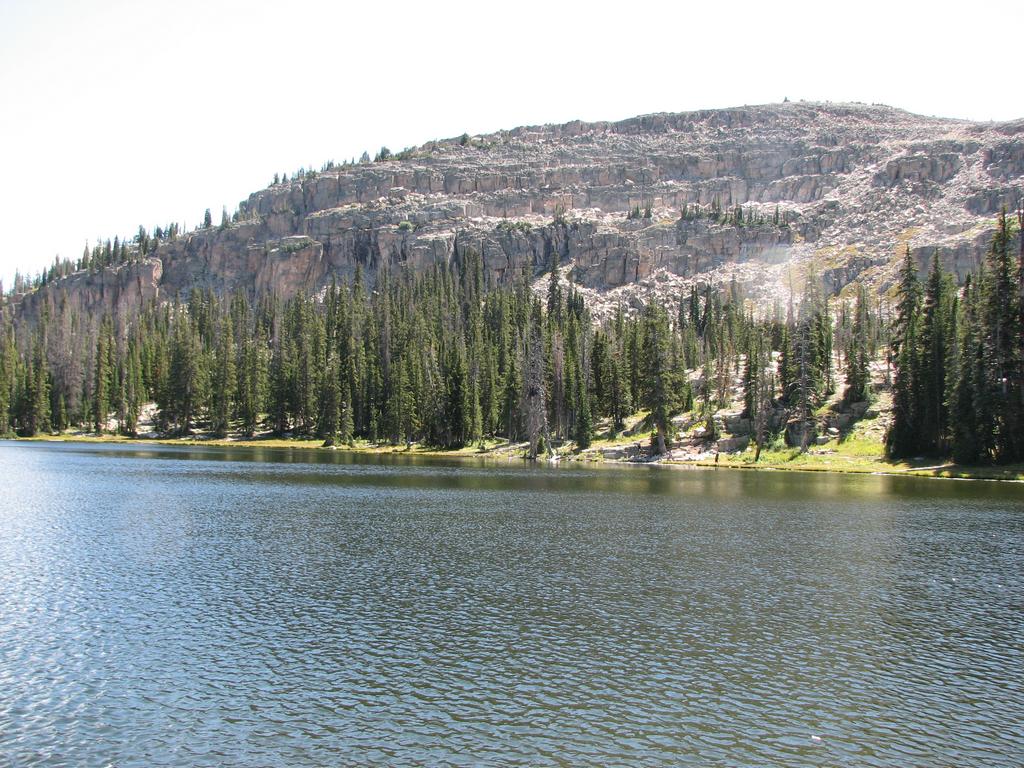 15 uintas ruth lake 100905.jpg