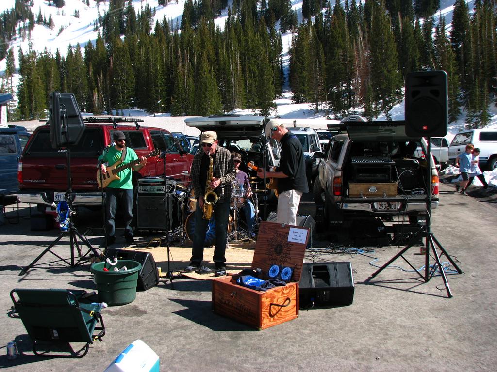 Alta parking lot BBQ band 090419.jpg