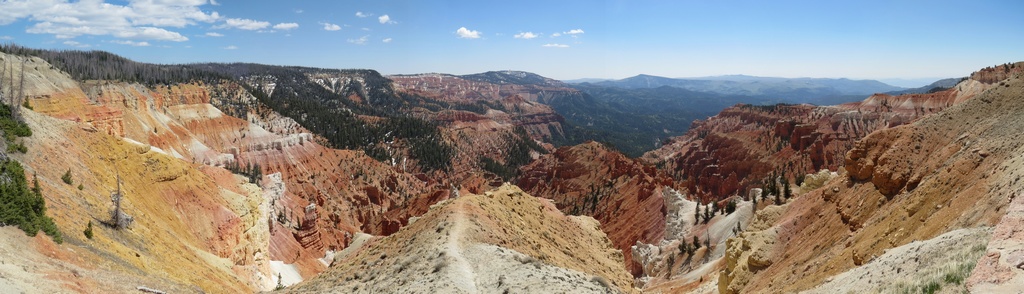 Cedar Breaks panorama.JPG