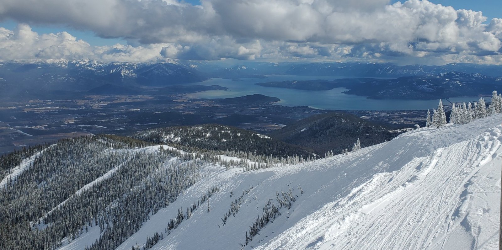 lake from back summit schweitzer 12.jpg