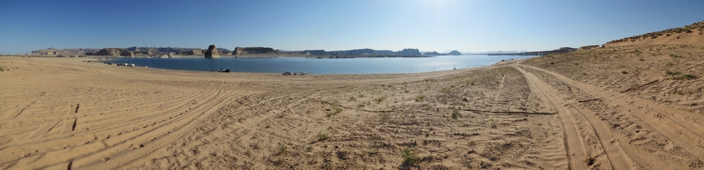 Lone Rock Beach partial panorama.JPG