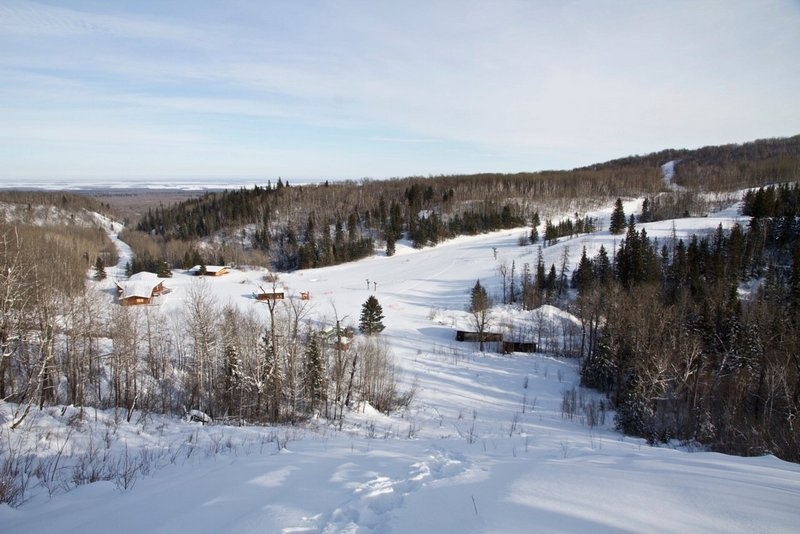Parks Canada Awards Bid to Remove Ski Lifts at Mt. Agassiz | First ...