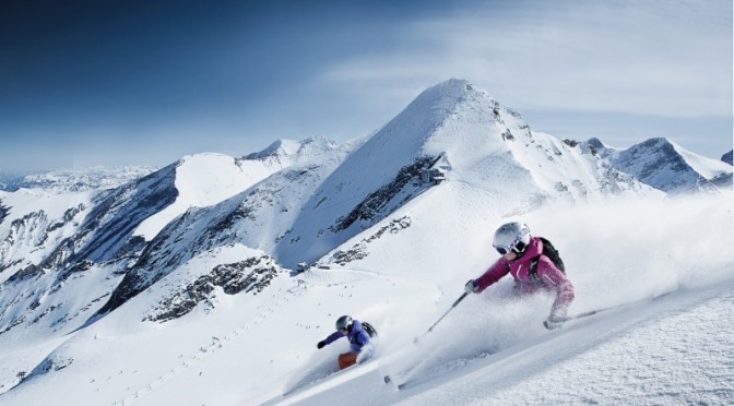 Skiing on the Kitzsteinhorn Glacier (photo: Gletscherbahnen Kaprun AG)