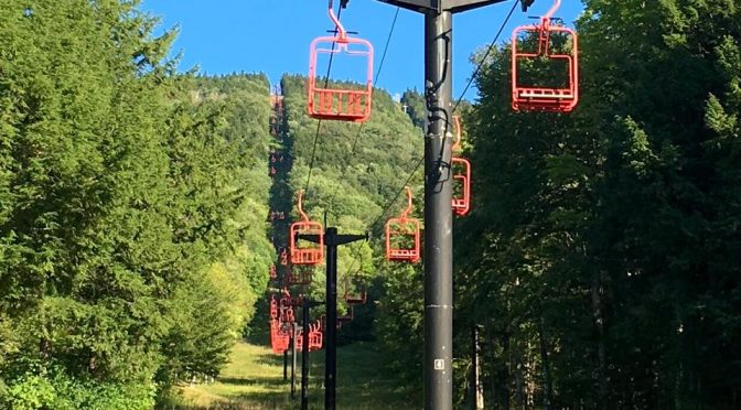 Magic Mountain's base-to-summit Red Double will be joined by the Black Triple this winter for the first time in years. (photo: Magic Mountain)